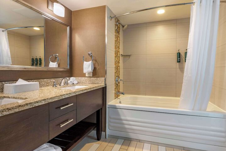 Hilton Vacation Club Oceanaire Virginia Beach