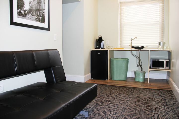 Room 201 of 223