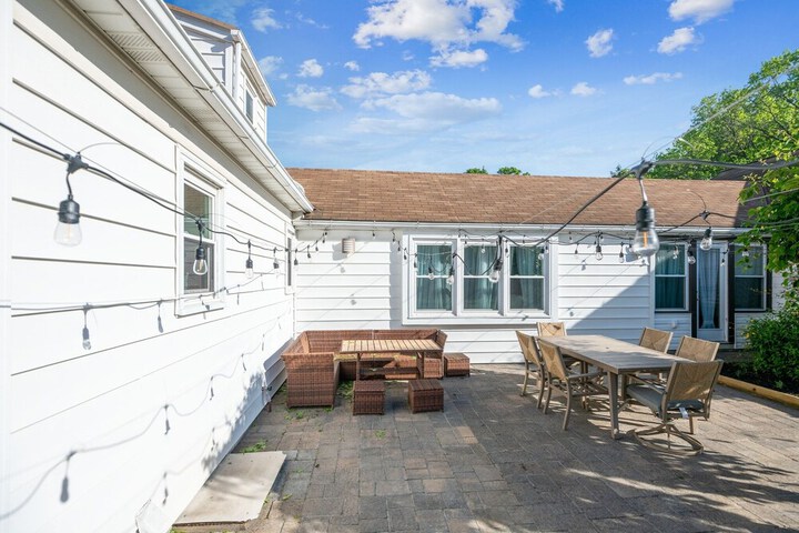 sweet Serenity" Stay 10 Minutes From Hershey 3 Bedroom Home by RedAwning