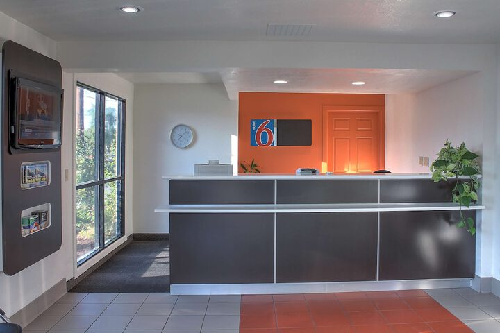 Hotel Interior 11 of 33