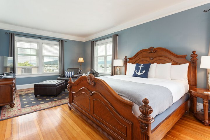 Room 49 of 60