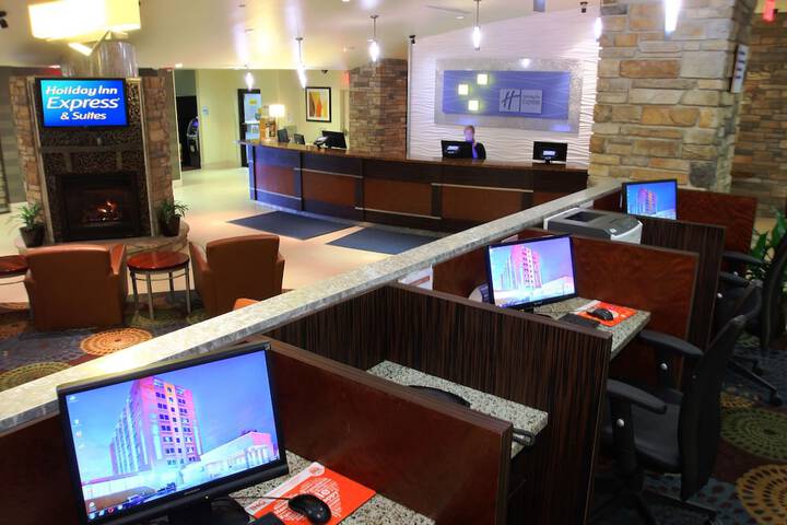 Business Center 69 of 69