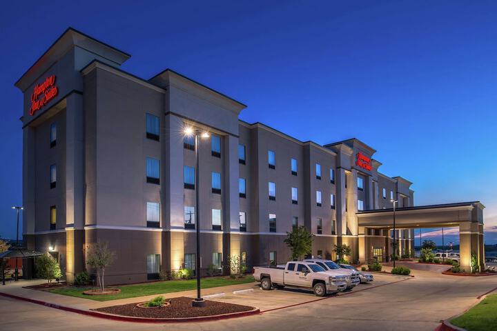 Hotel 3 of 67