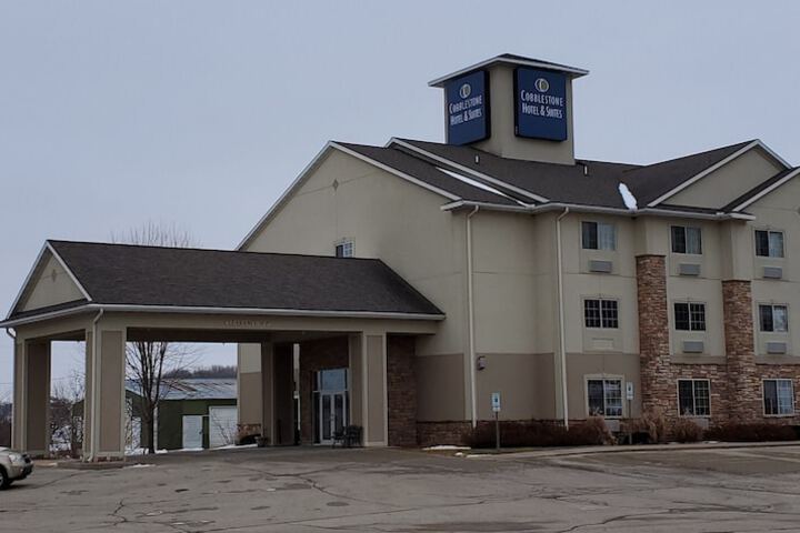 Hotel 2 of 46