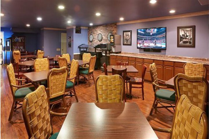 THE RITA SUITES