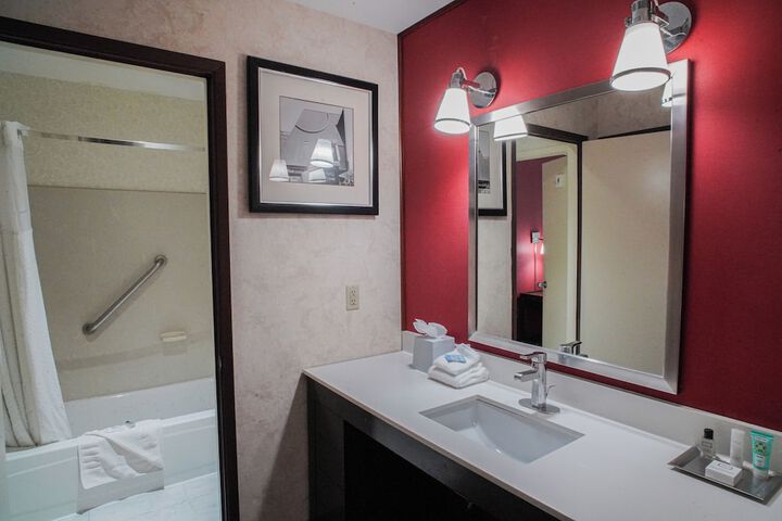 Room 18 of 36
