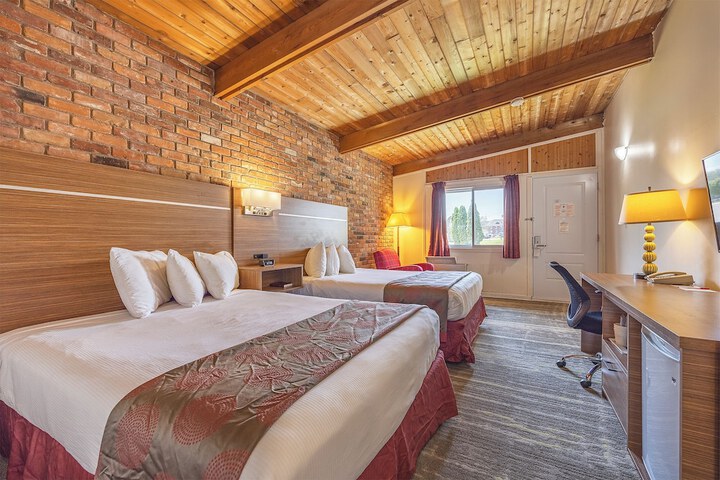 Room 20 of 37