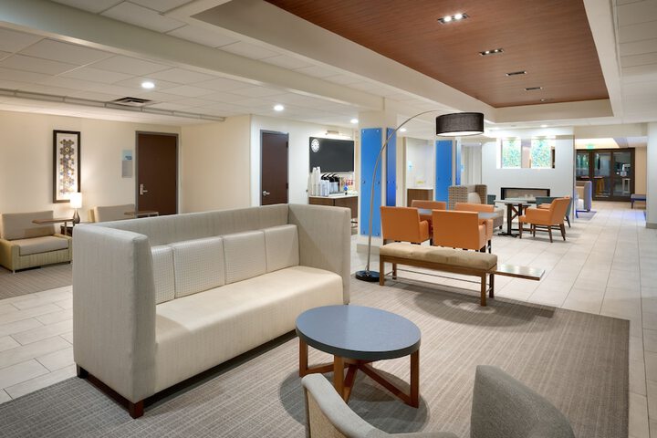 Hotel 8 of 52