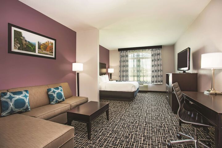 Room 22 of 31