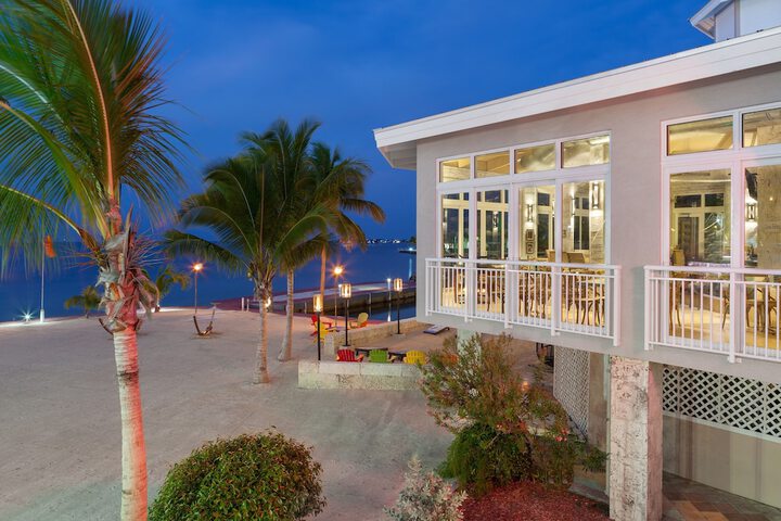 Reefhouse Resort & Marina