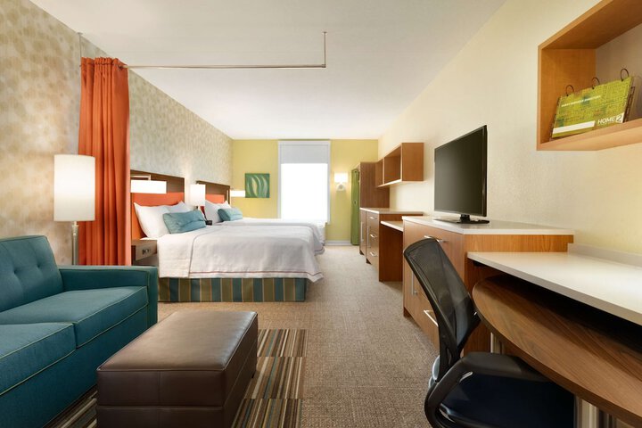Room 11 of 30
