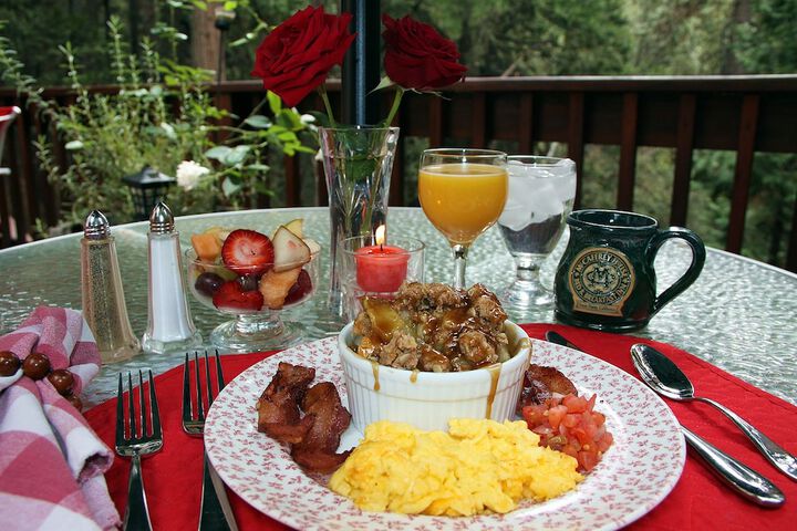 Breakfast/Coffee Service 52 of 61