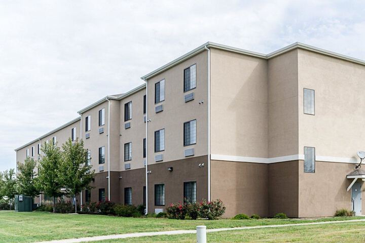 Comfort Inn & Suites Lawrence - University Area