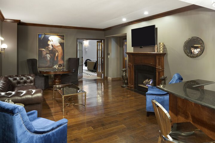 Des Lux Hotel