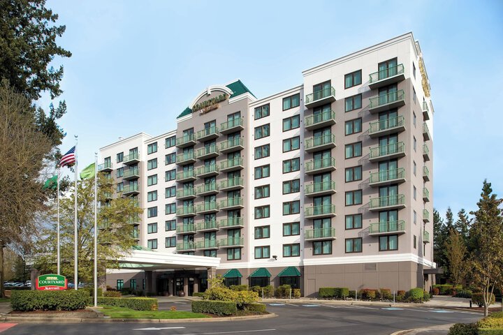 Hotel 2 of 27