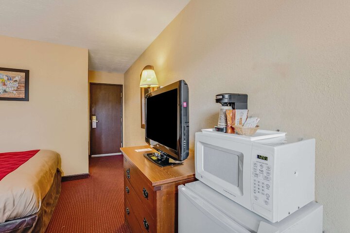 Room 42 of 74