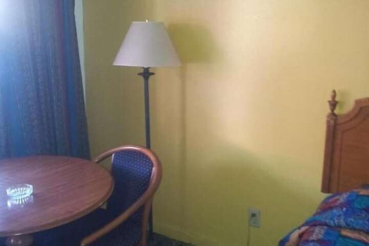 Room 31 of 52