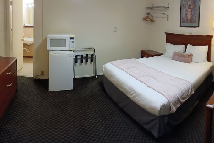Travel Inn La Junta
