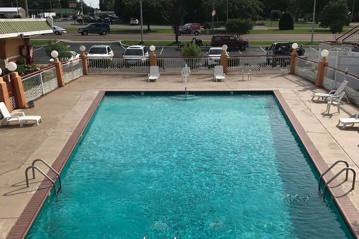 Pool 2 of 13