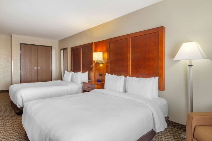 Room 16 of 35