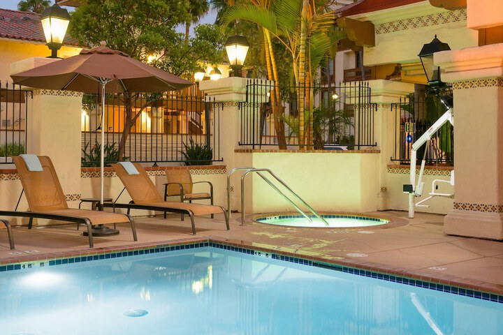 Pool 7 of 56