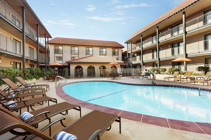Embassy Suites by Hilton Lompoc Central Coast