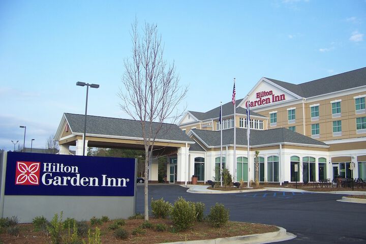 Hotel 4 of 53