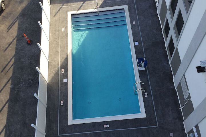 Pool 5 of 60