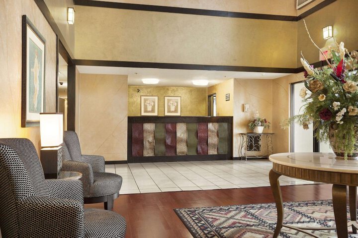 Hotel Interior 6 of 49