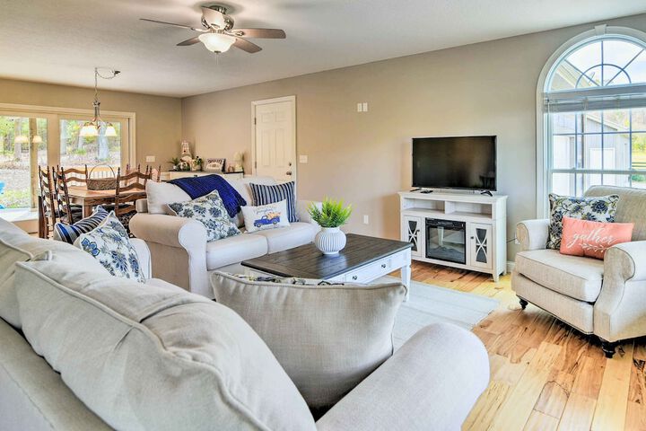 Secluded Retreat on 2 Acres Near Dale Hollow Lake!