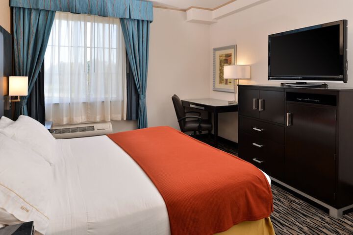 Room 34 of 58