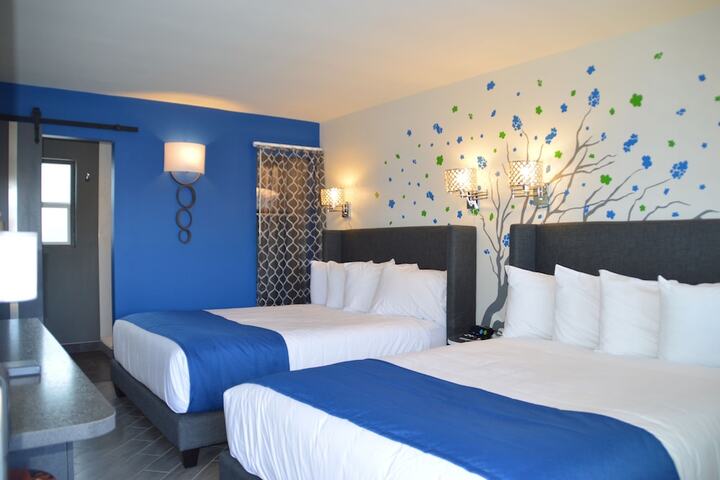 Room 21 of 32