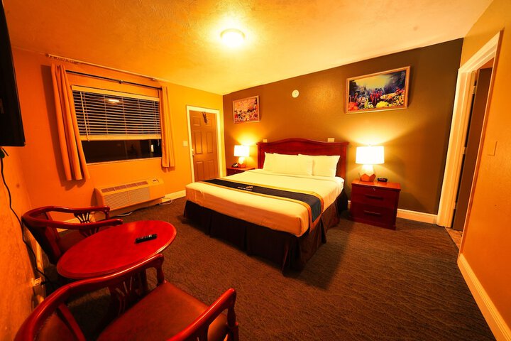 Room 15 of 31
