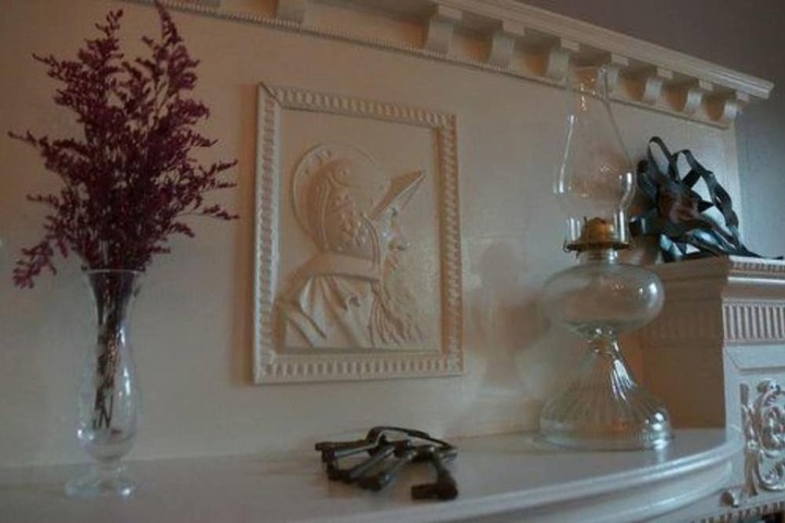 Room 21 of 57