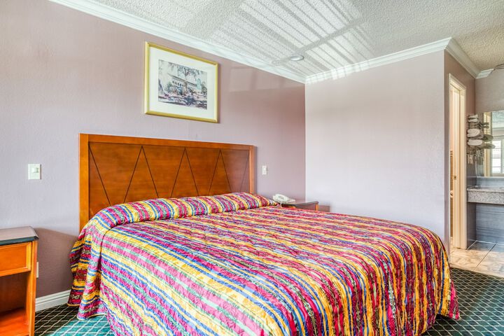 Room 20 of 30