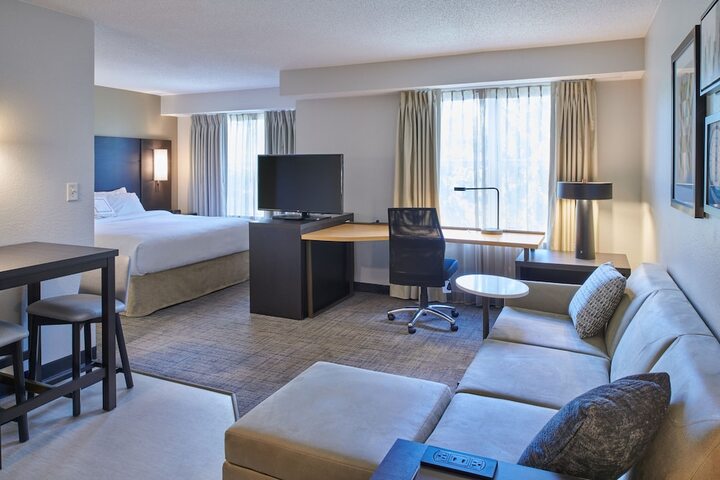 Room 40 of 51