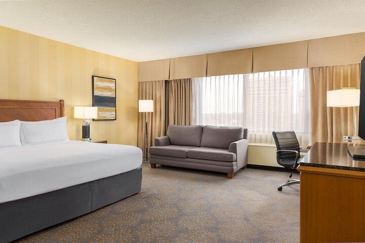 DoubleTree by Hilton Hotel London Ontario