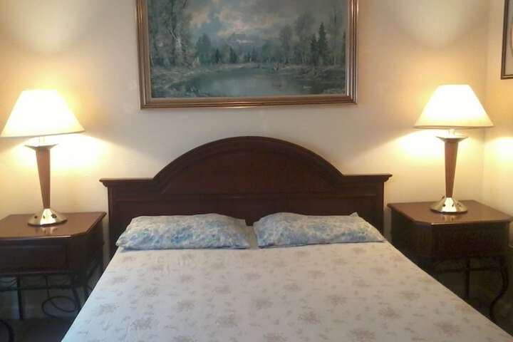 Hiland Terrace Hotel