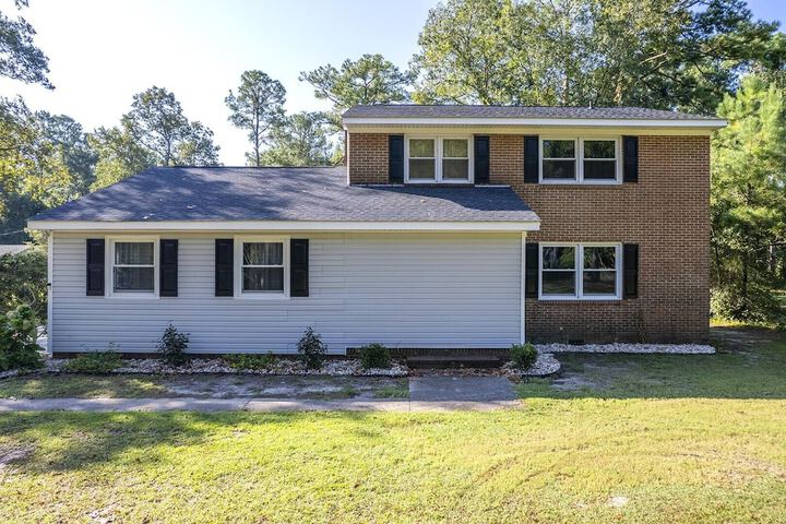 Cardinal Seas 5 Bedroom Home by RedAwning