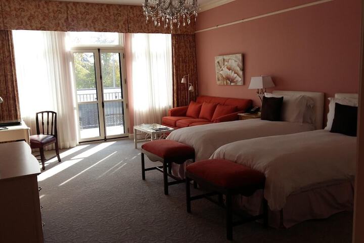 The Bruce Hotel
