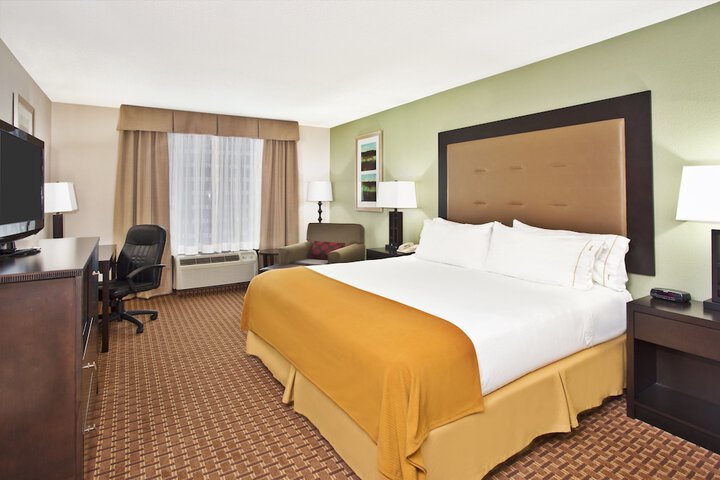 Holiday Inn Express Hotel & Suites Harrington-Dover area DE by IHG