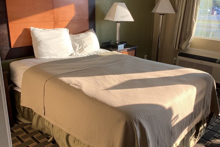 Room 7 of 30