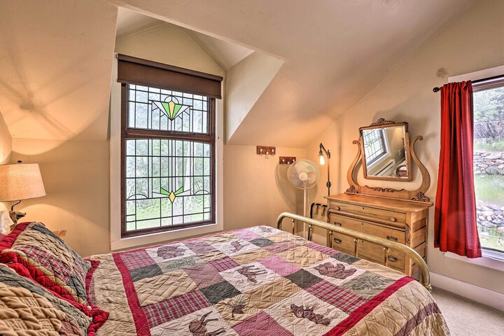 Family Home in Georgetown: Walk to Town & Railroad