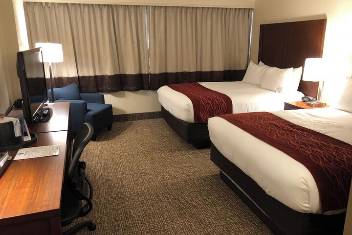 Comfort Inn & Suites at Copeland Tower