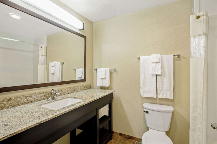 La Quinta Inn & Suites by Wyndham Gillette