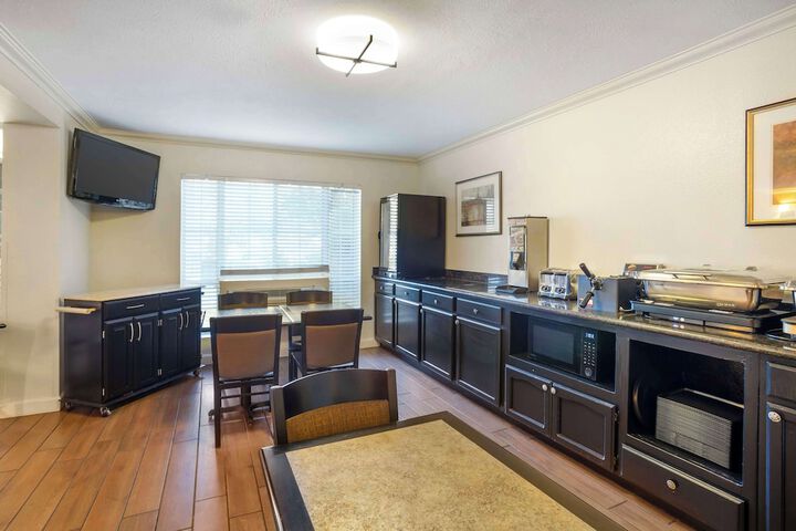 Best Western Clovis Cole