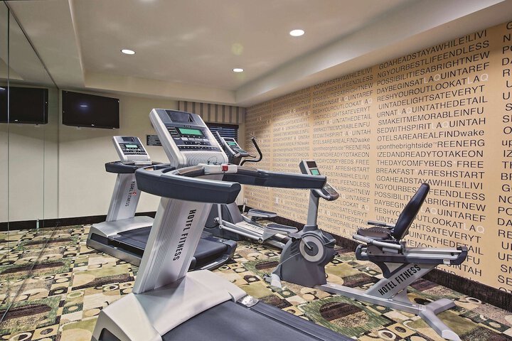La Quinta Inn & Suites by Wyndham Lancaster