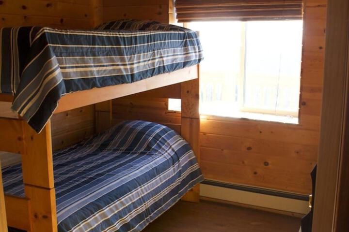 Room 35 of 54