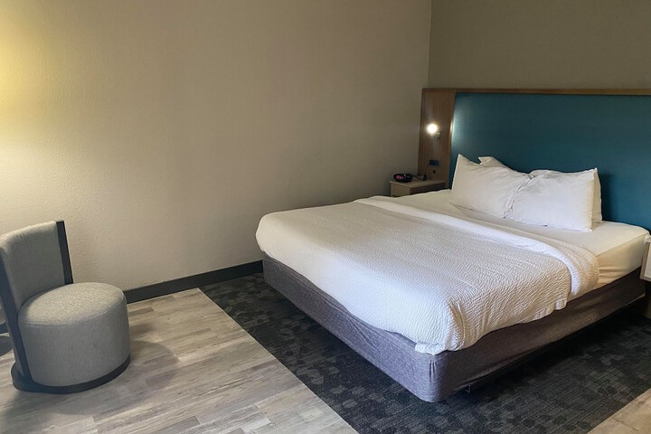 Room 20 of 48