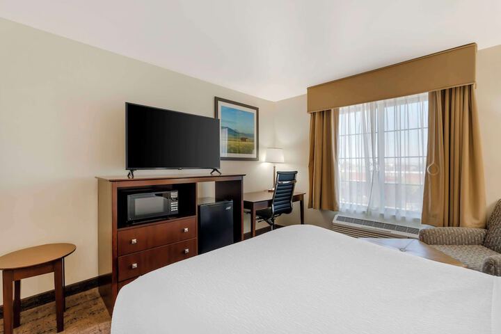 Room 36 of 42